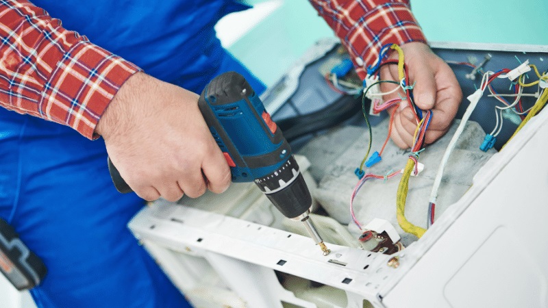 Kartepe Siemens Siemens çamaşır makinesi kart tamiri – Su almama arızası orijinal parça ile giderildi. - Teknik servis örneği
